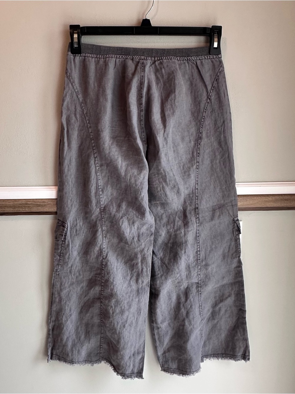 XCVI Gray Linen Cargo Gaucho Wide Leg Crop Pants #22269 - Picture 2 of 5